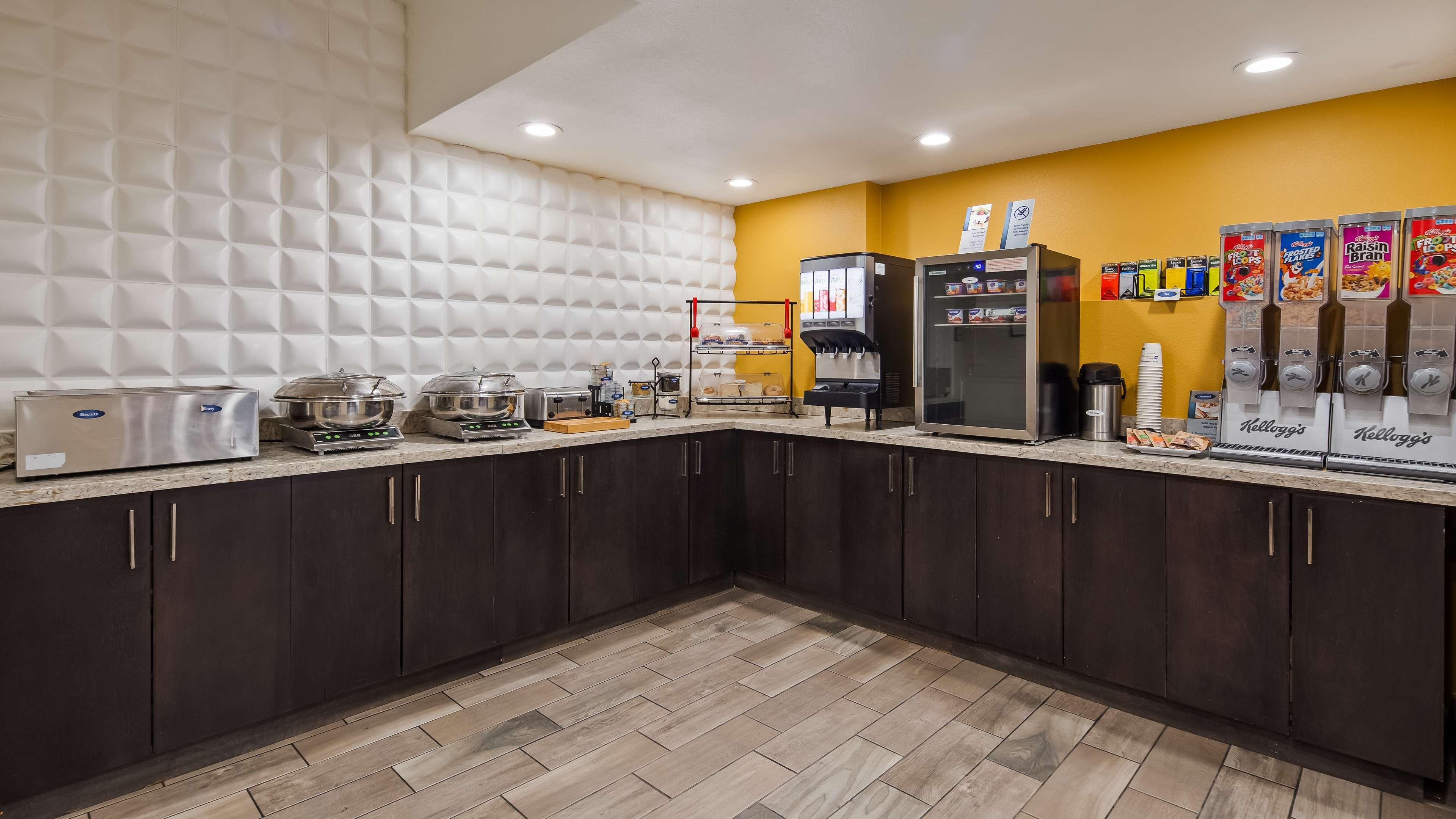 Best Western Plus Madison-Huntsville Hotel Extérieur photo