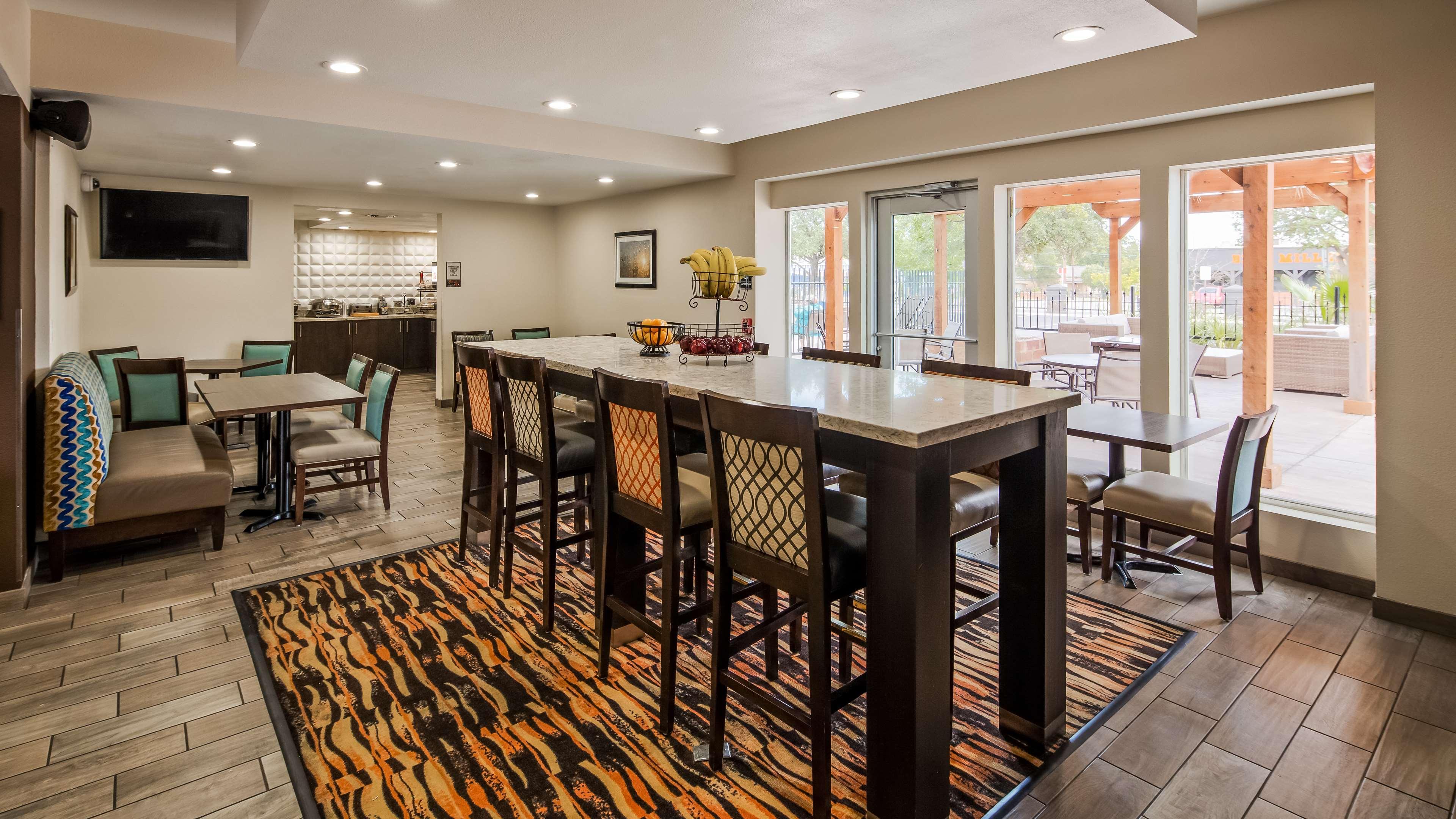 Best Western Plus Madison-Huntsville Hotel Extérieur photo