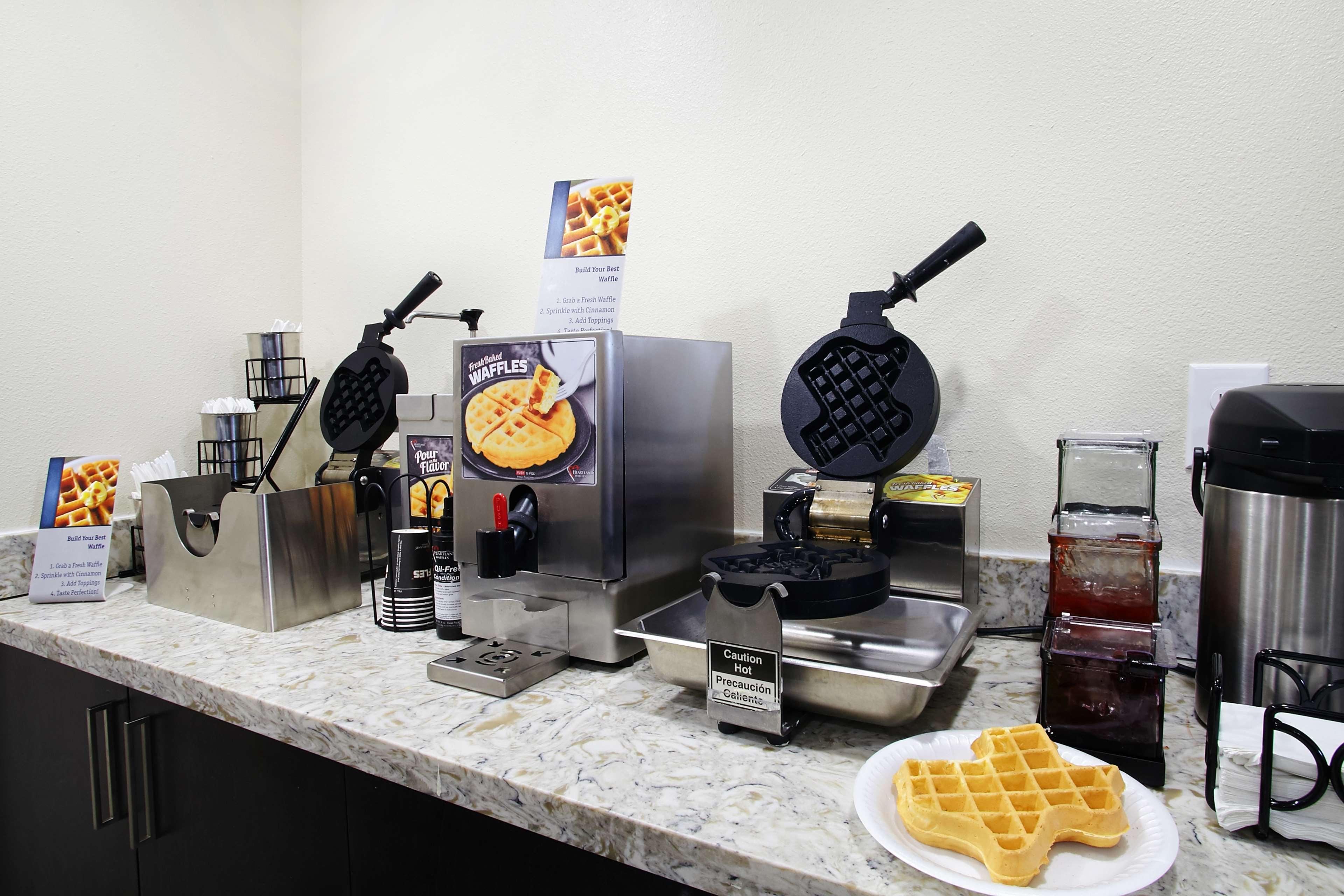 Best Western Plus Madison-Huntsville Hotel Extérieur photo
